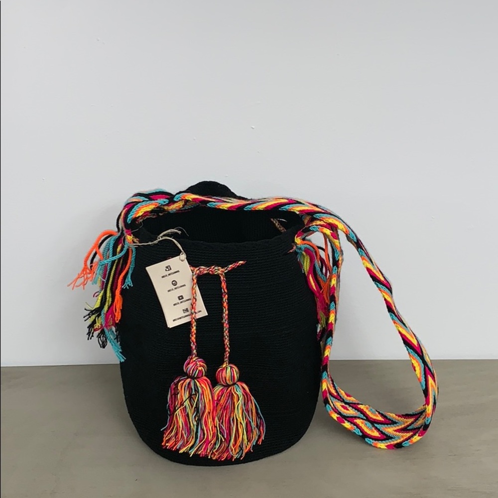 Wayuu Tribe crossbody bag black